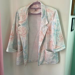 Vintage pastel flower blazer with pockets